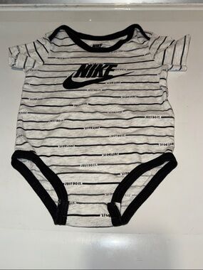 Nike Black & Gray Striped Infant One-Piece Bodysuit